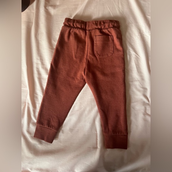 𝟐𝐓 𝐛𝐨𝐲𝐬 𝐏𝐚𝐧𝐭𝐬 🚜 - Picture 2 of 3